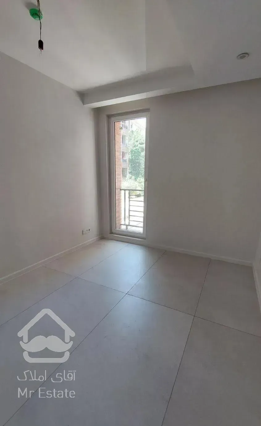 باغ فردوس،150 متر،3خواب