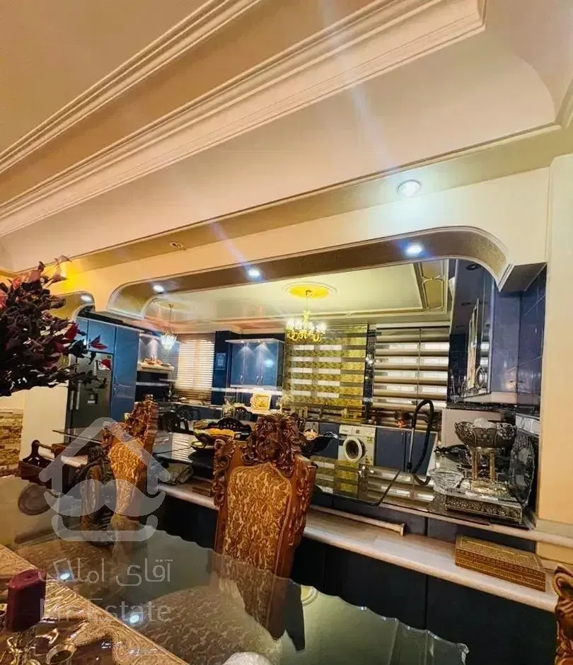 300متر/3خواب/فول امکانات/سونا و جکوزی تو واحد