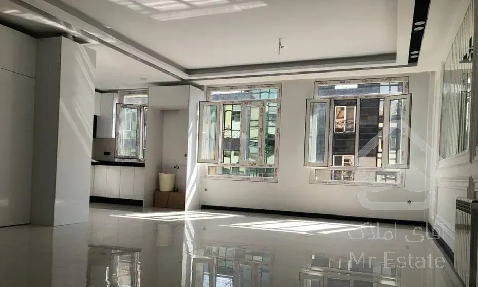 ۱۳۶متر/سه خواب/کلید نخورده