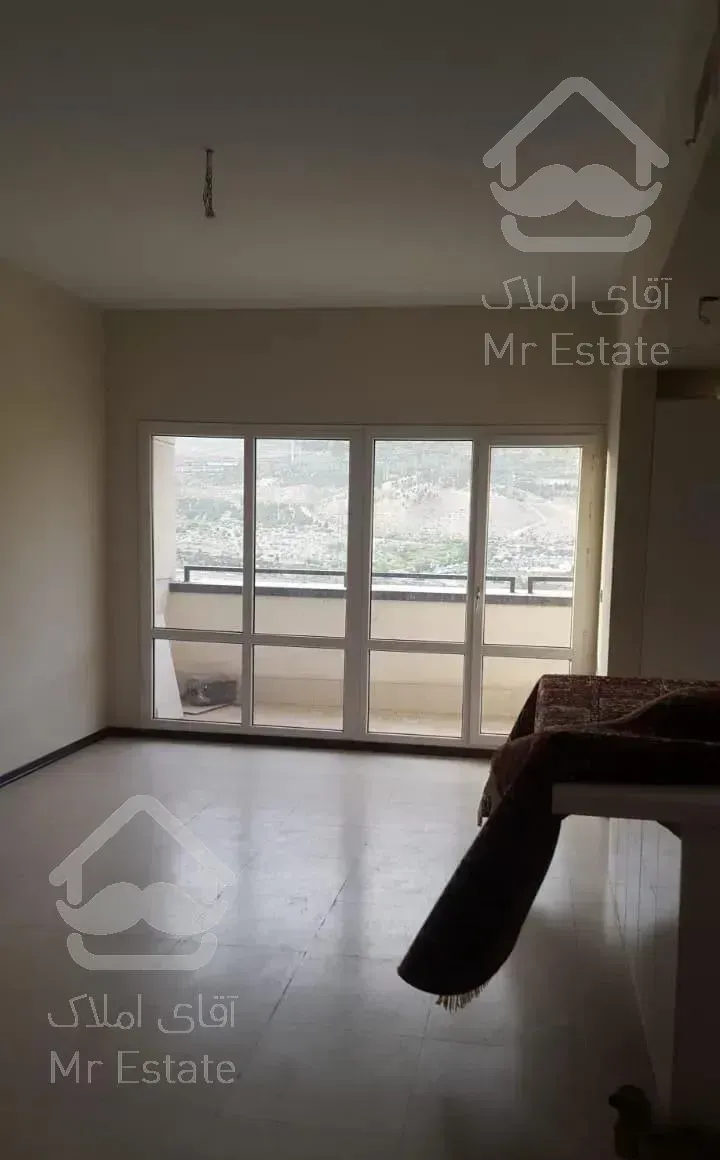 آپارتمان ۱۳۳متر کلیدنخورده ویو کوه آبشاربدون مشرف