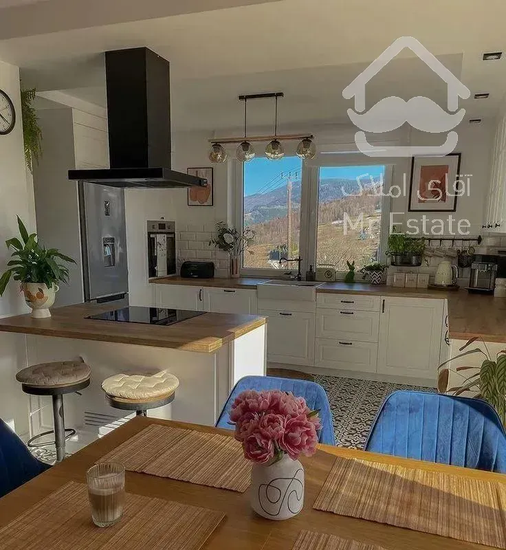 آپارتمان ۱۰۹متر/ ۲خواب / تاپ لوکیشن