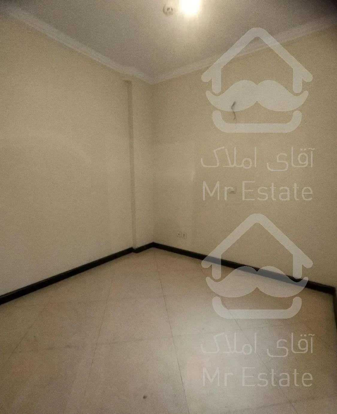 ۴۰متر * سالن‌مربع * مختص سخت پسندان فرعی دنج آلاله