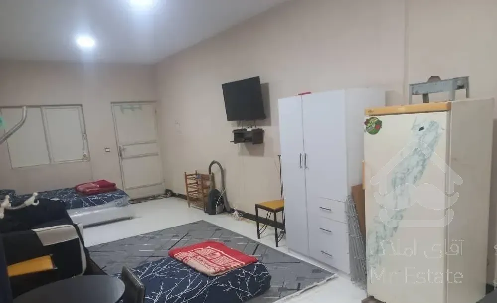 سوییت آپارتمان ۳۸ متری (طبقه ی فوقانی مجتمع فردوسی