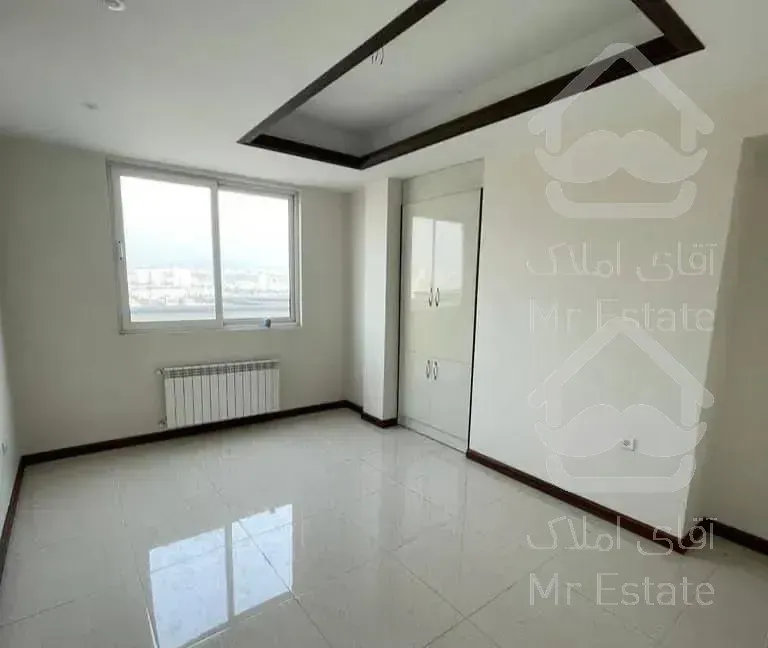 ۱۶۰ متری/ ۳ خواب کلید نخورده