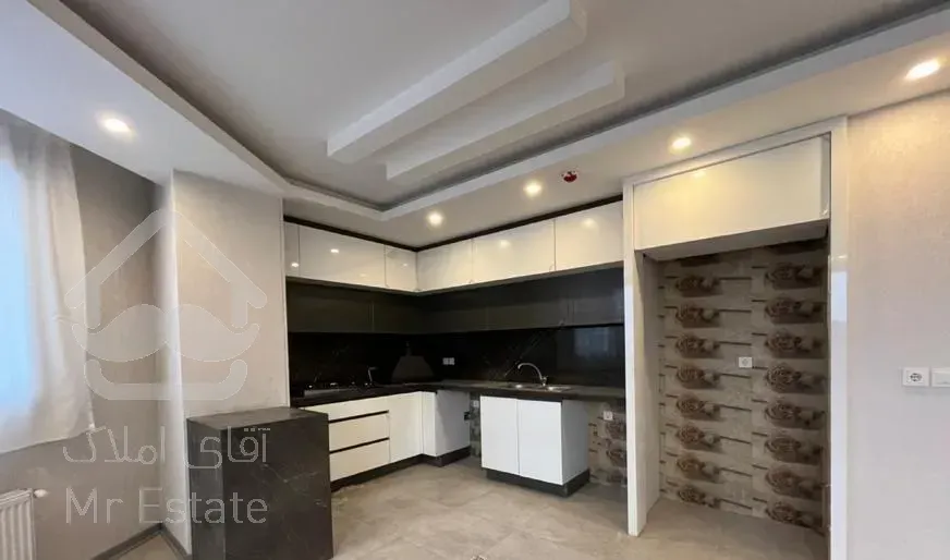 آپارتمان نوساز ۲ طرف نور ۷۵ متر خیابان امام خمینی