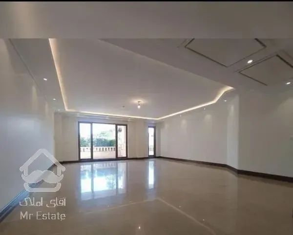 آپارتمان ۱۳۵ متری معماری رومی