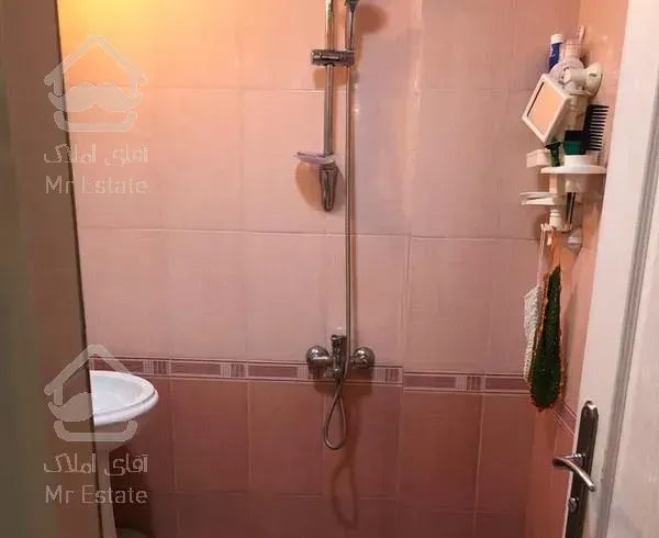 ۹۵ متر/۲ خواب/صادقیه گلاب