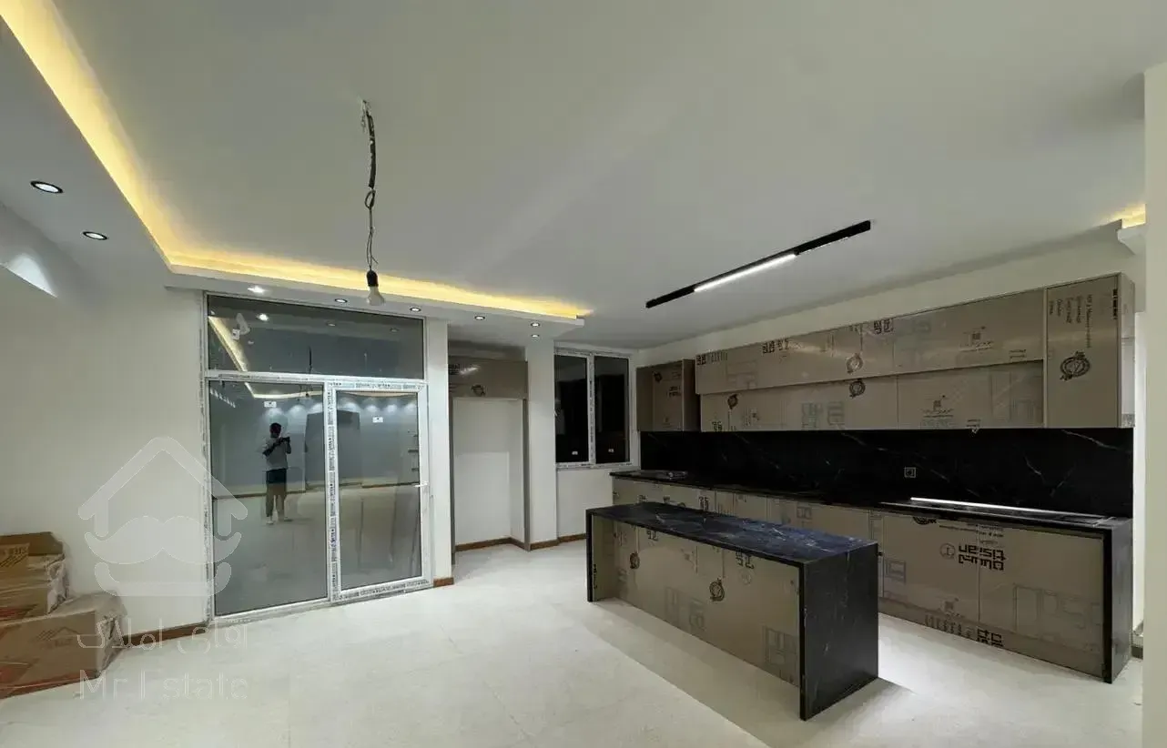 ۱۴۰ متر مسکونی ظفر