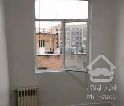 52 متر /. دو خواب / شهر زیبا