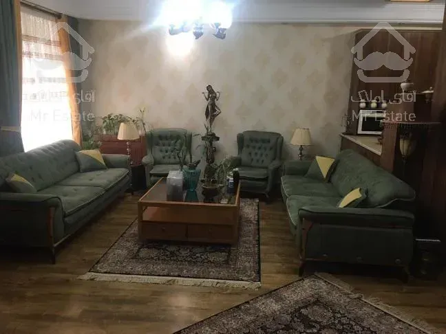 ۷۹مترآپارتمان/ لوکس وخوش نقشه/ پرده خور فول* شهران*