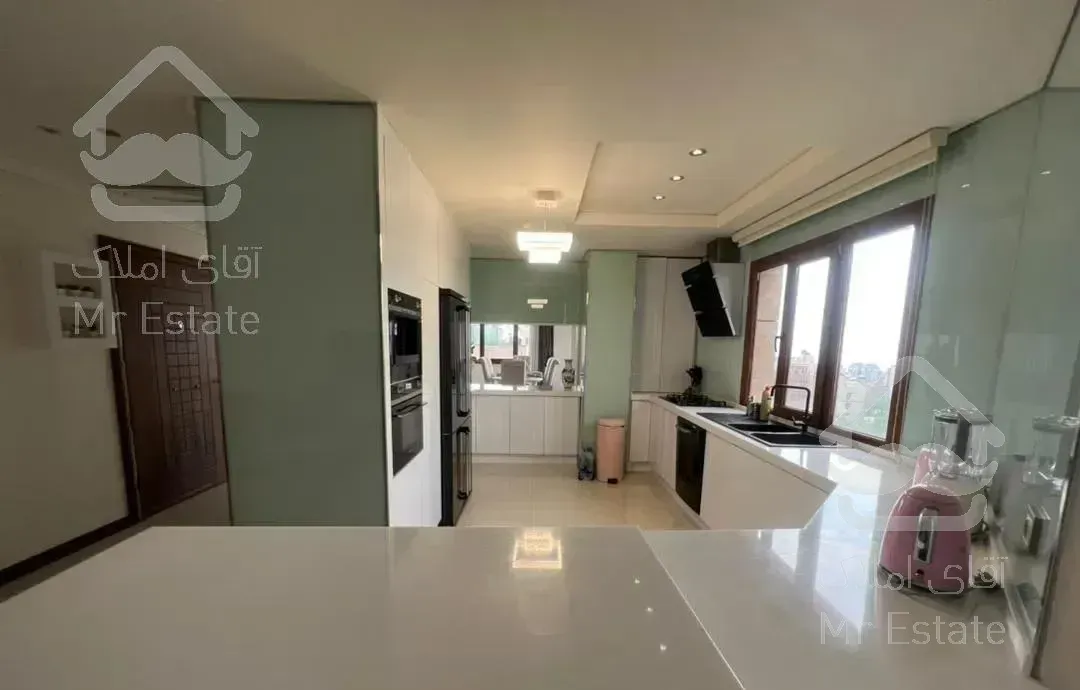 ۱۶۰ متر  حکمت