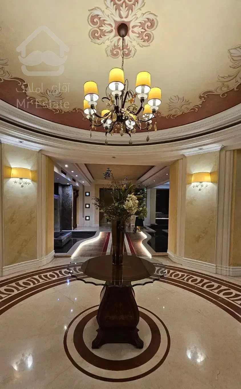 زعفرانیه/تاپ‌لوکیشن/۱۳۵متر/ مشاعات آبی/۲پارکینگ