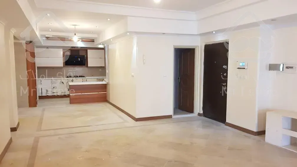 آپارتمان 104 متری دو خواب