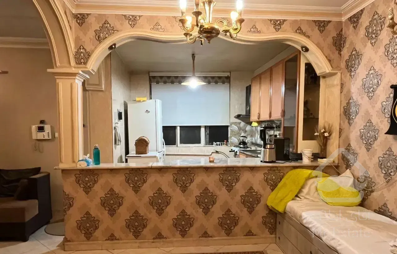 آپارتمان ۹۰ متری تک خواب