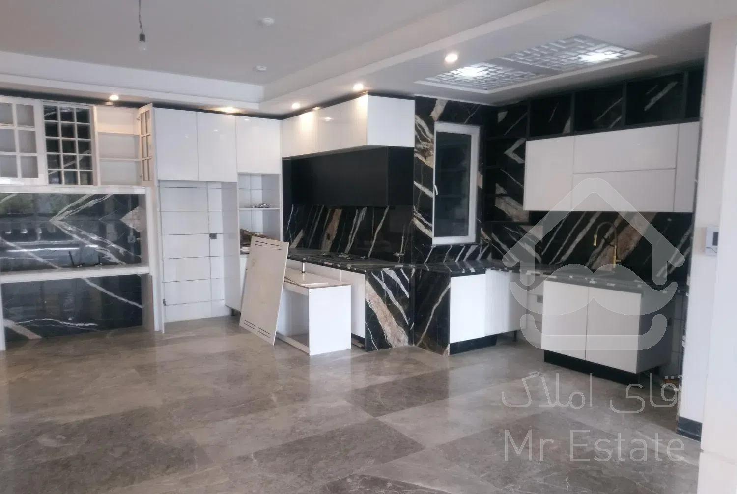 150 متر 3 خواب بالای جلال کلید نخورده 2 پارکینگ