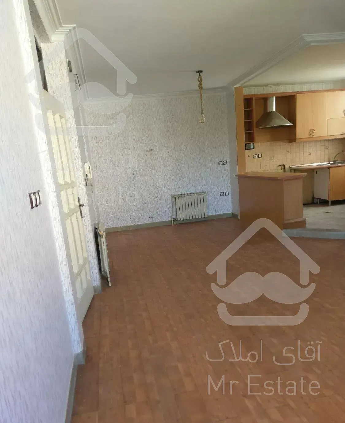 68متر دو خواب با انباری خ عرب تهرانشرق