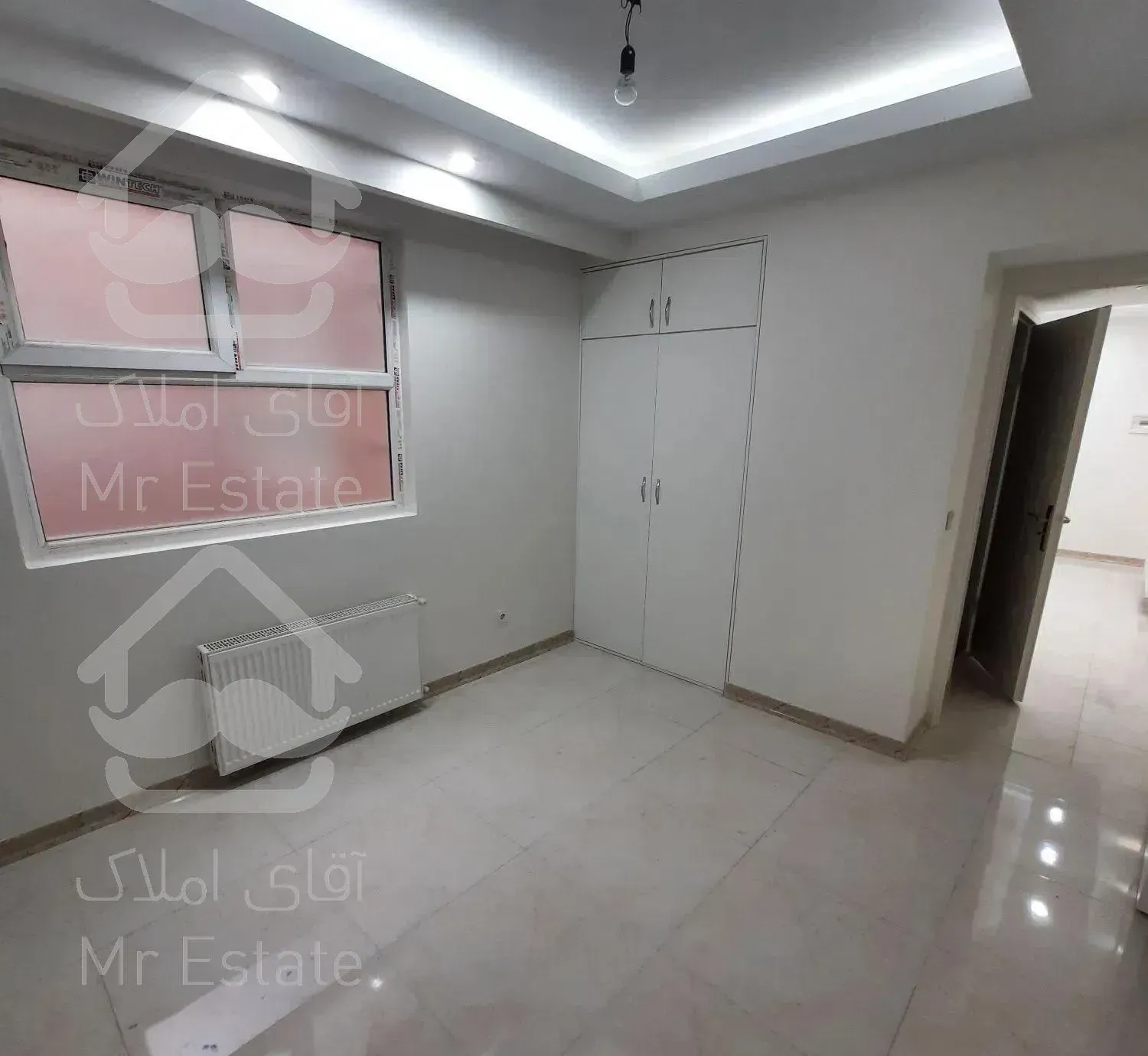 ۶۳متر اشرفی اصفهانی/ ۴ساله طبقه۶/ اعیان نشین