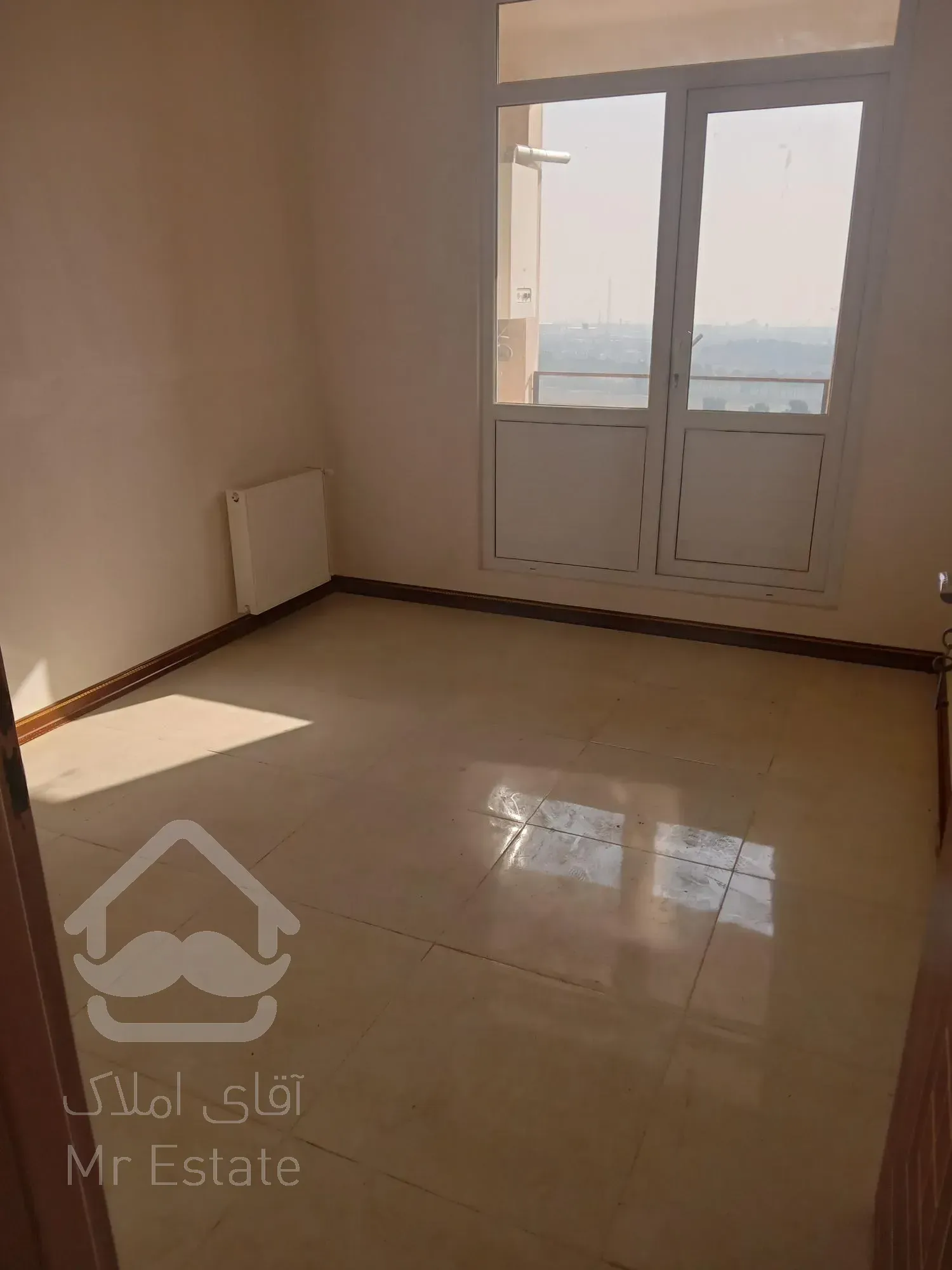 اجاره واحد ۹۵ متری در برج سرو ناز