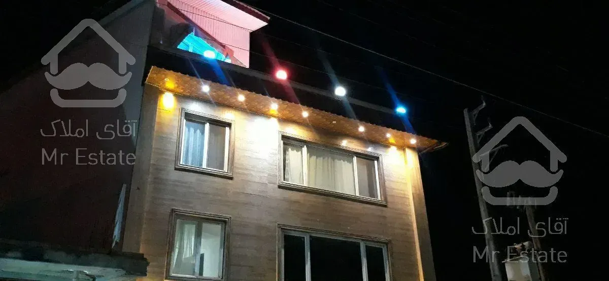 واحد یک خوابه با تراس آلاچیق دار