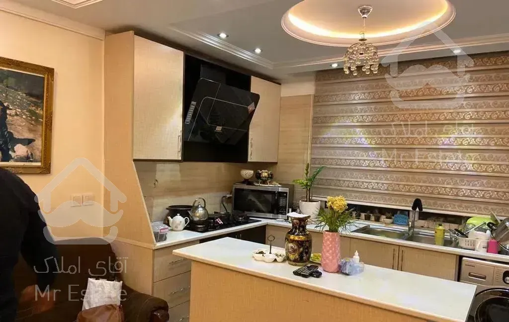 101 متر /  ۲۰۰۰متر زمین/ فول/ با قدر السهم