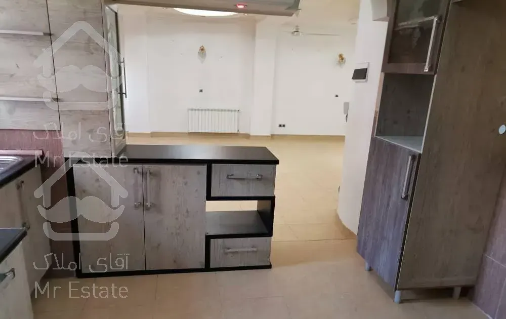 آپارتمان ۱۴۰ متری در کوی پردیس  شمالی و جنوبی