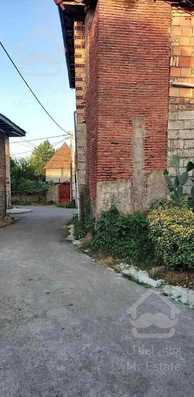 خانه قدیمی بازسازی شده