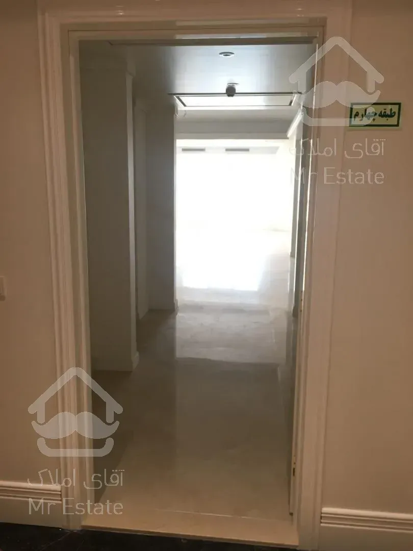 اجاره و رهن آپارتمان ولنجک 320  متر شیک