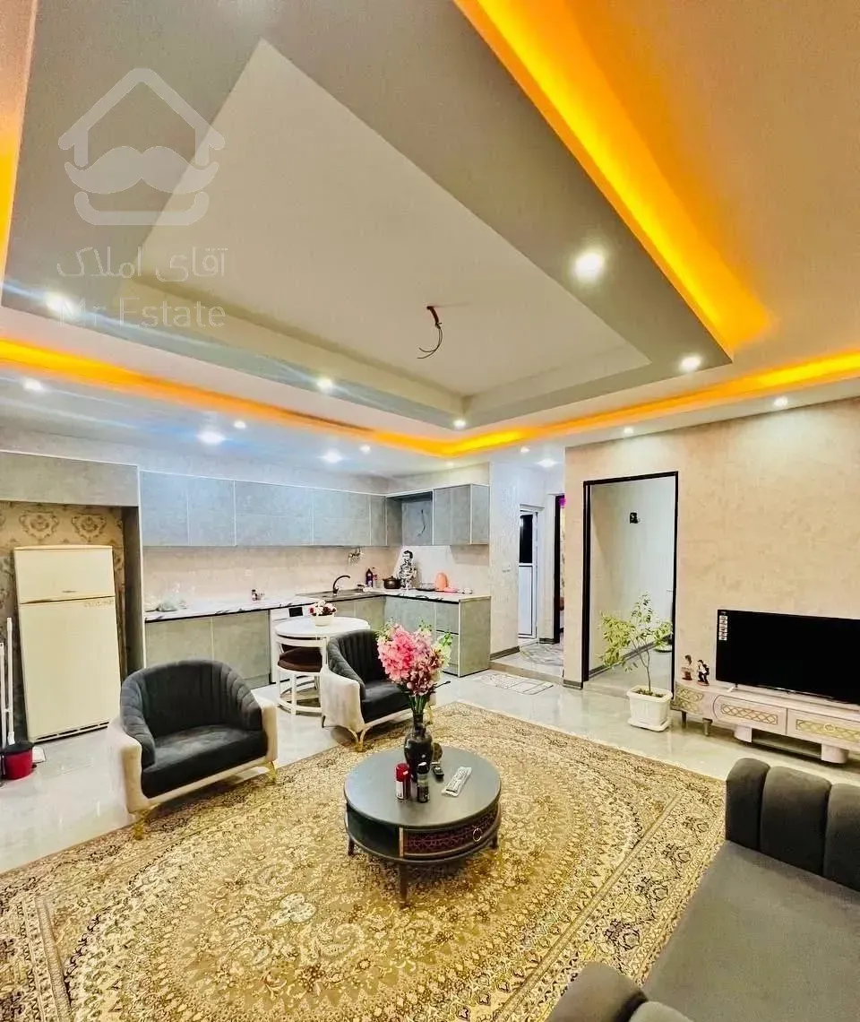 احتیاج مالک هفته 200متر+مبله/شهرک/۱/۹۰۰تمام