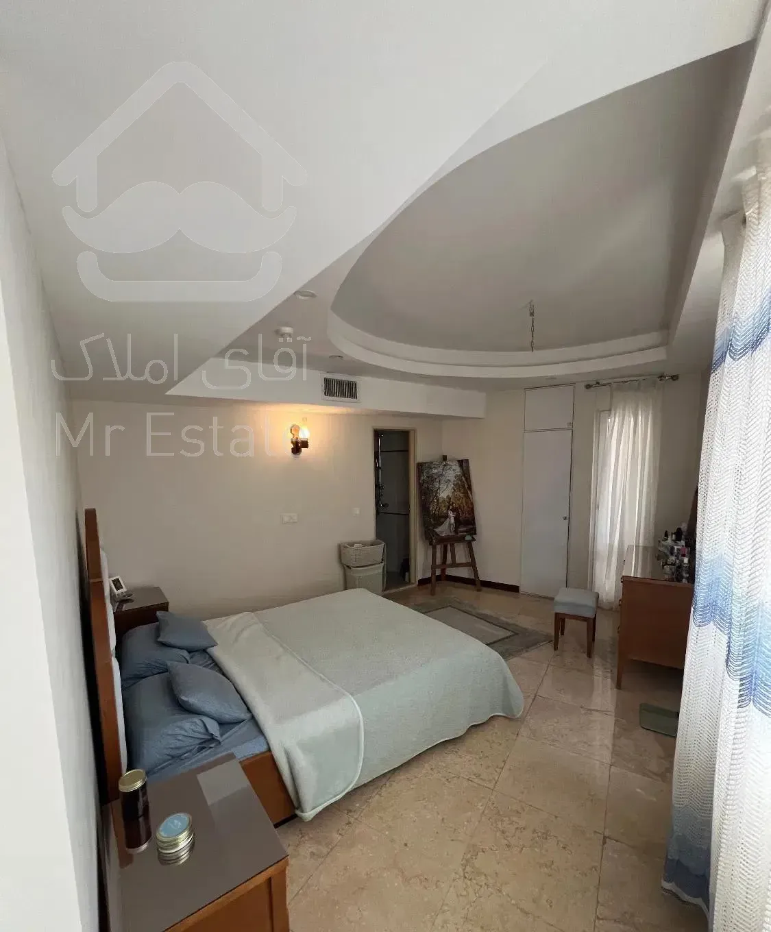 ۸۸ متر/ ۲ خواب / ۴ ساله / فول امکانات / ویو دار