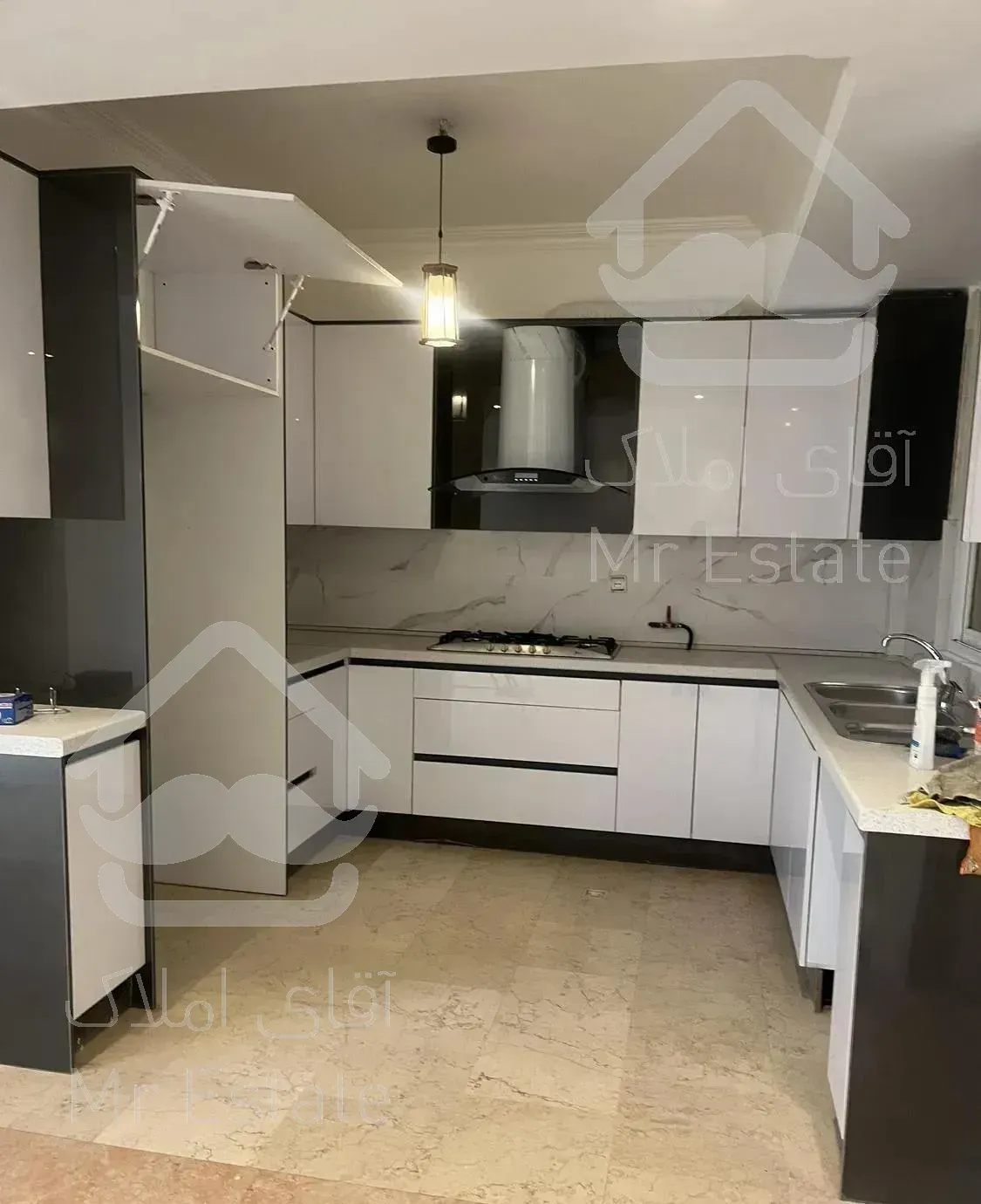 آپارتمان ١٠٠ متری خوش نقشه اندرزگو کریمی