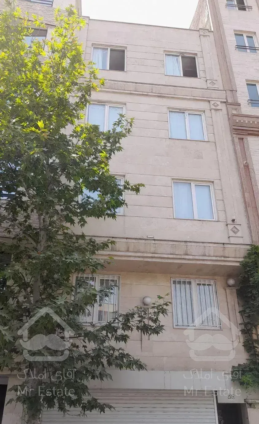 ۹۲متری ۲خوابه نورگیر