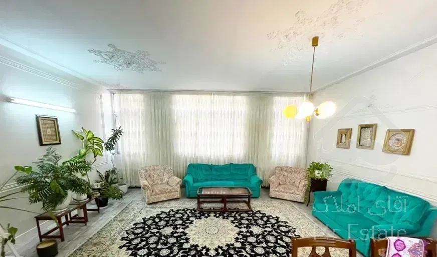 160متری / سه خواب / تهران ویلا