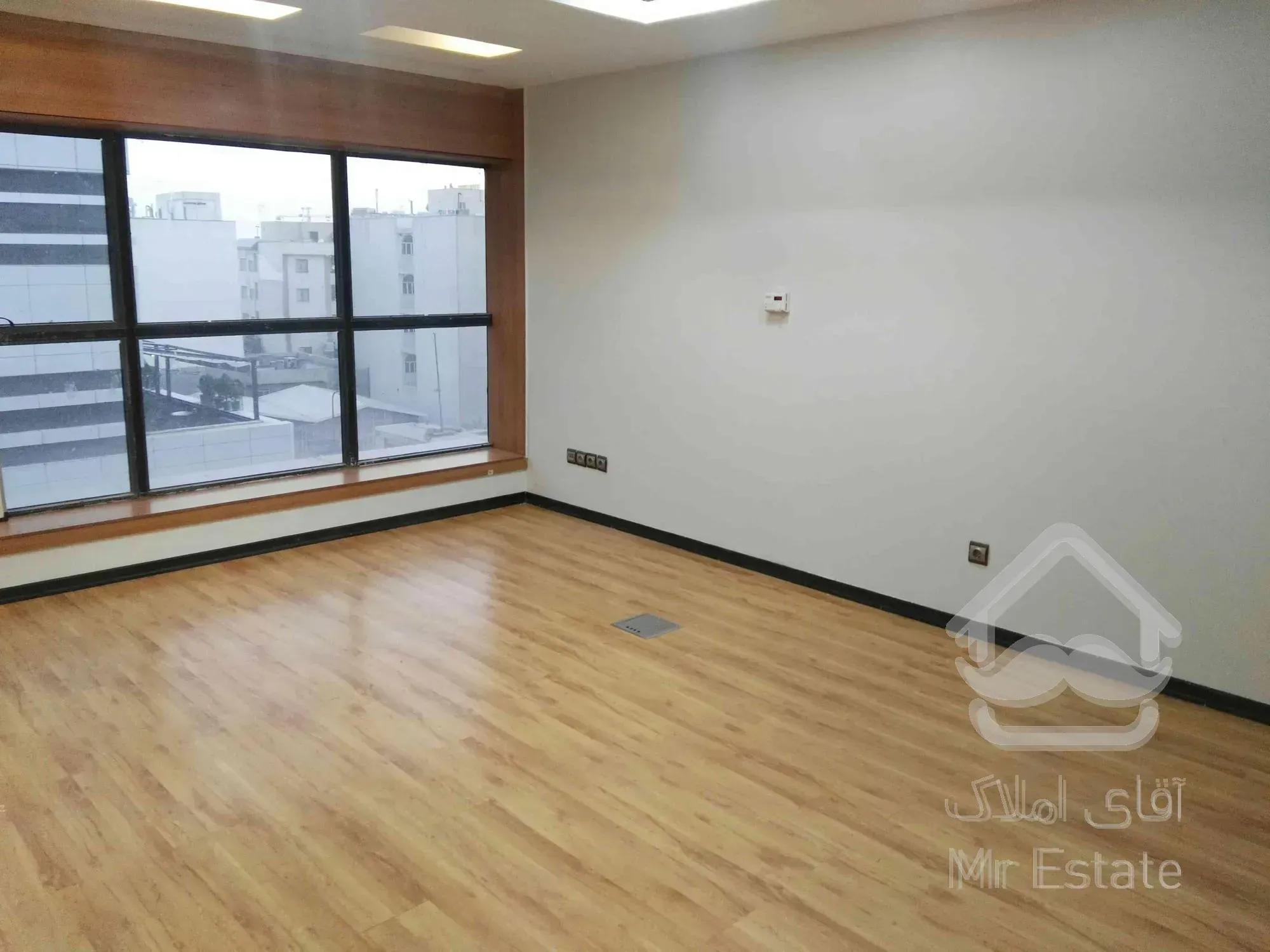 خرید دفتر سند اداری متراژ پایین بلوار فردوس