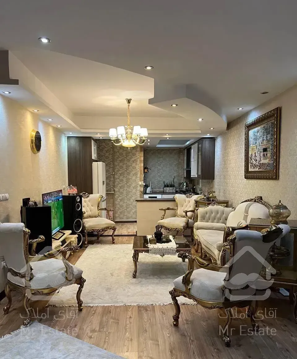 80 متر /  اردیبهشت / فول بازسازی