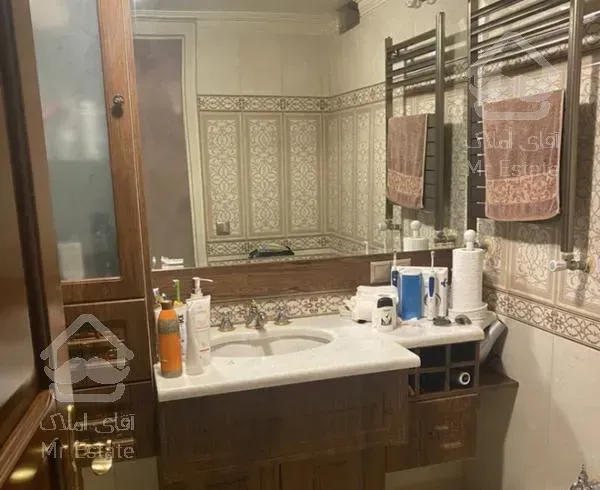 نیاوران ۲۰۵ متر لوکیشن