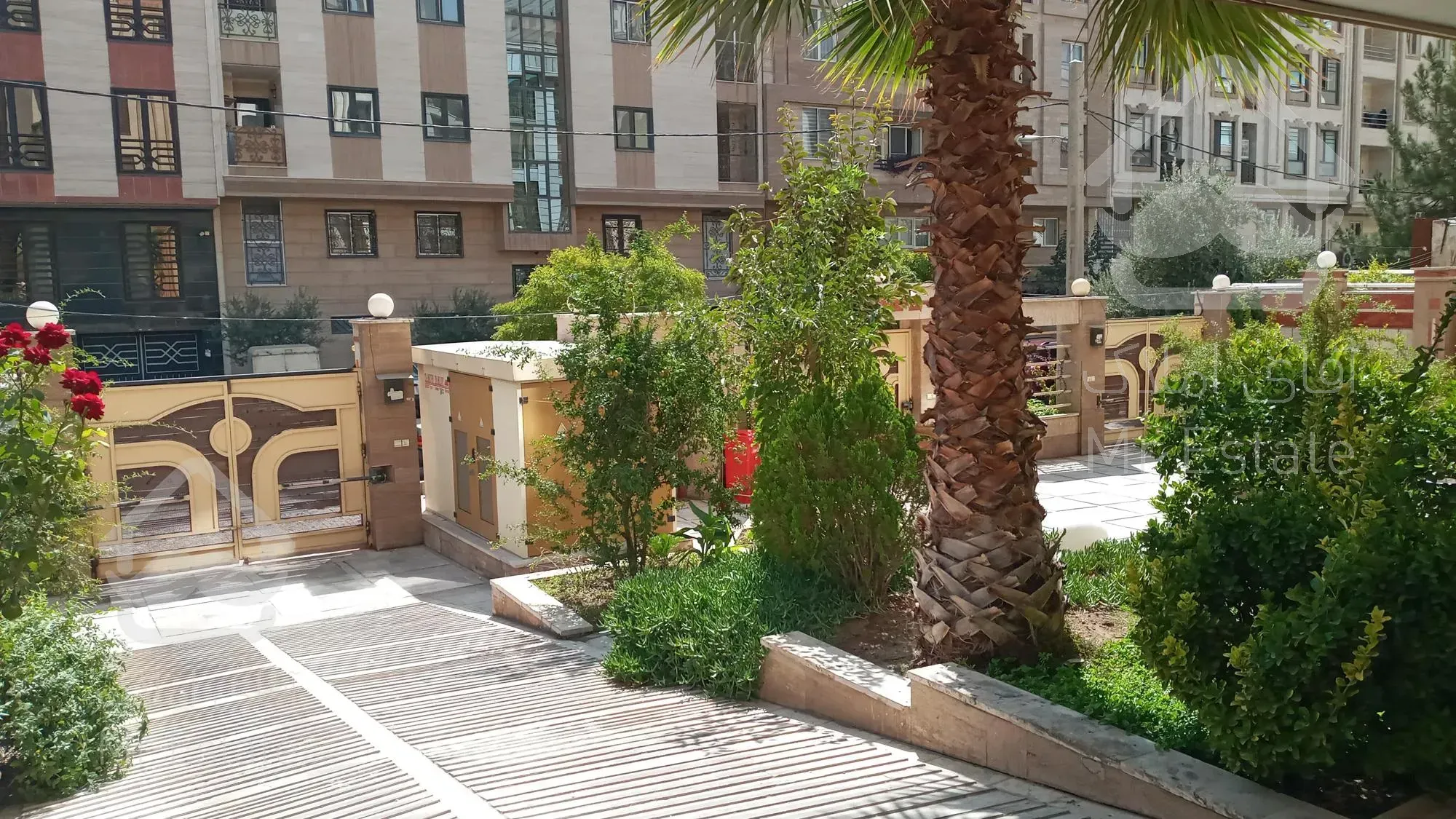 خرید آپارتمان یکخوابه فردوس غرب