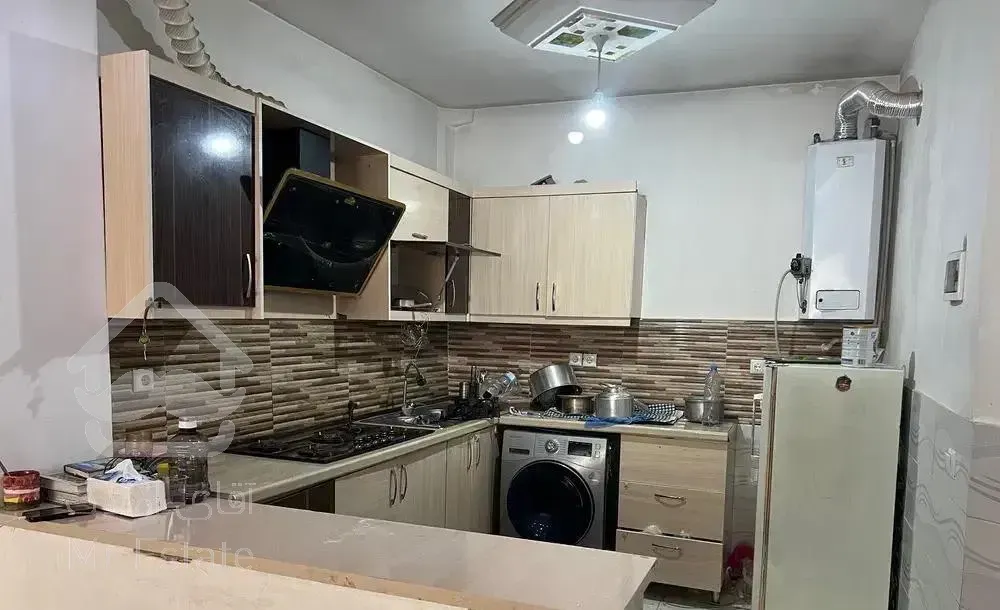 آپارتمان ۷۰متری طبقه دوم تمیز و حاشیه