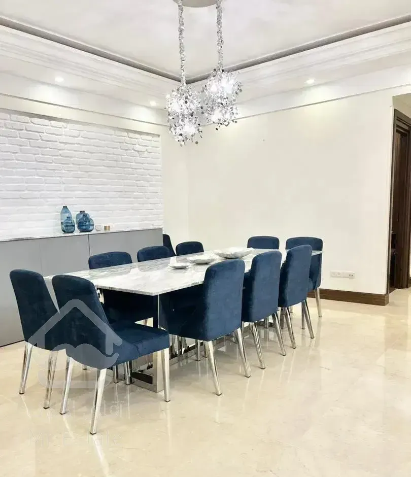 ۱۳۸متر تاپ لوکیشن اجودانیه ۲پارکینگ سندی