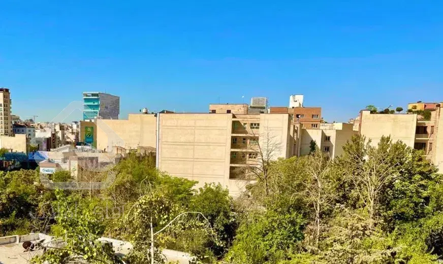 نیاوران منظریه ۱۳۰ متر ۲خواب ویو کارت پستالی