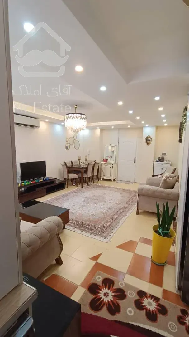 آپارتمان 82 متری خوش نقشه در هشتگرد