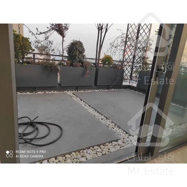 390 متری فرمانیه سنبل طبقه دهم