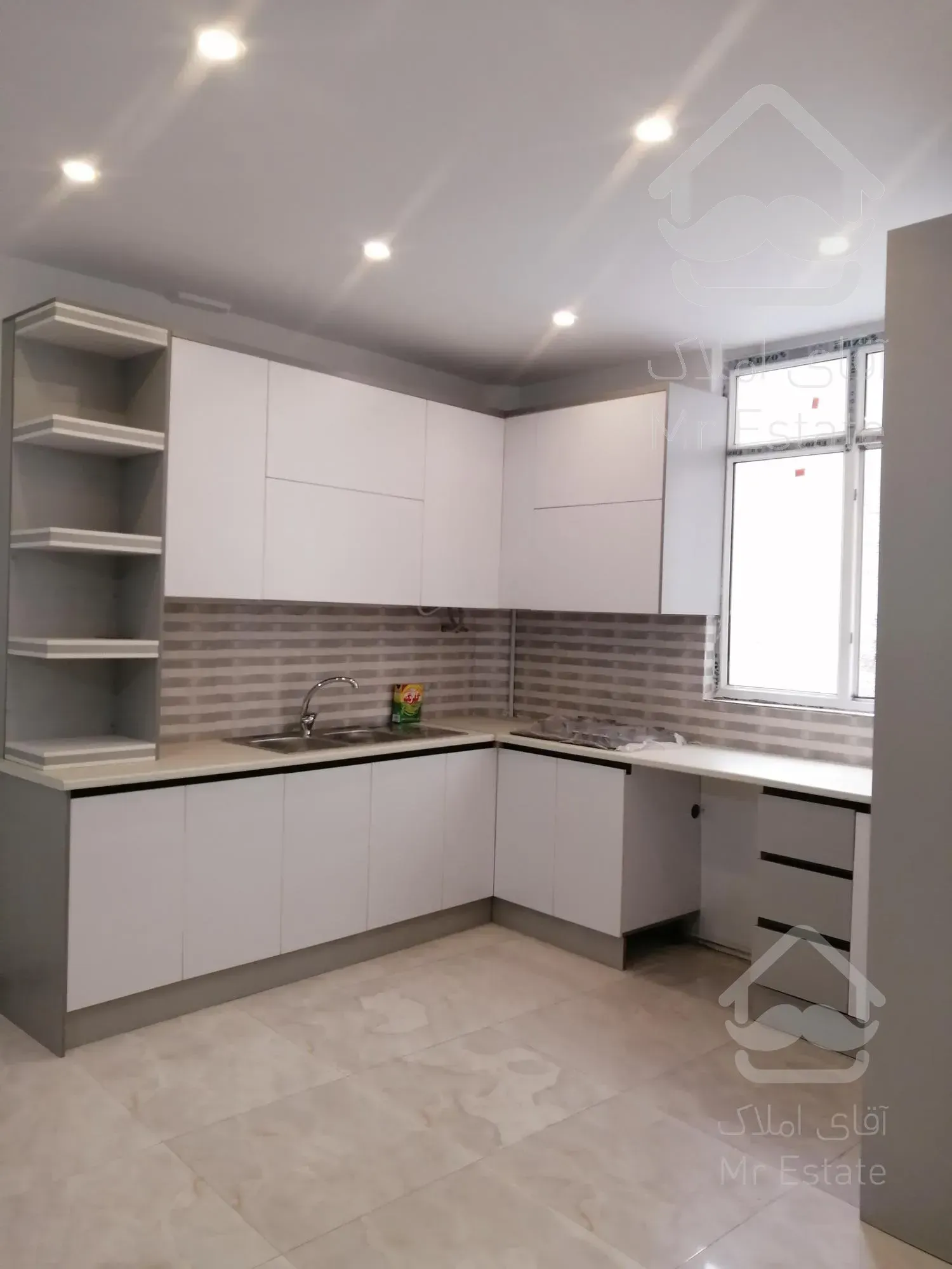 55متر /طبقه اول /فول بازسازی /کارون سپه