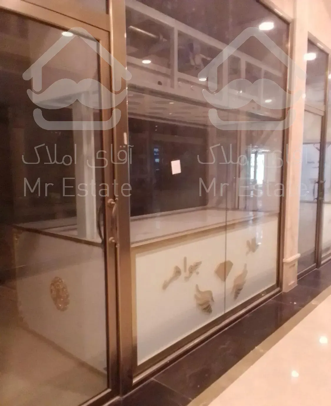 ۲۶متر تجاری /بر خیابان اصلی /طلای ناب