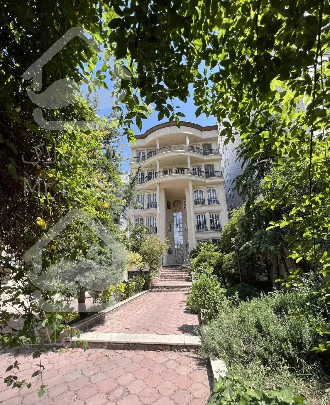 ۱۲۵متر دوخوابه مسکونی