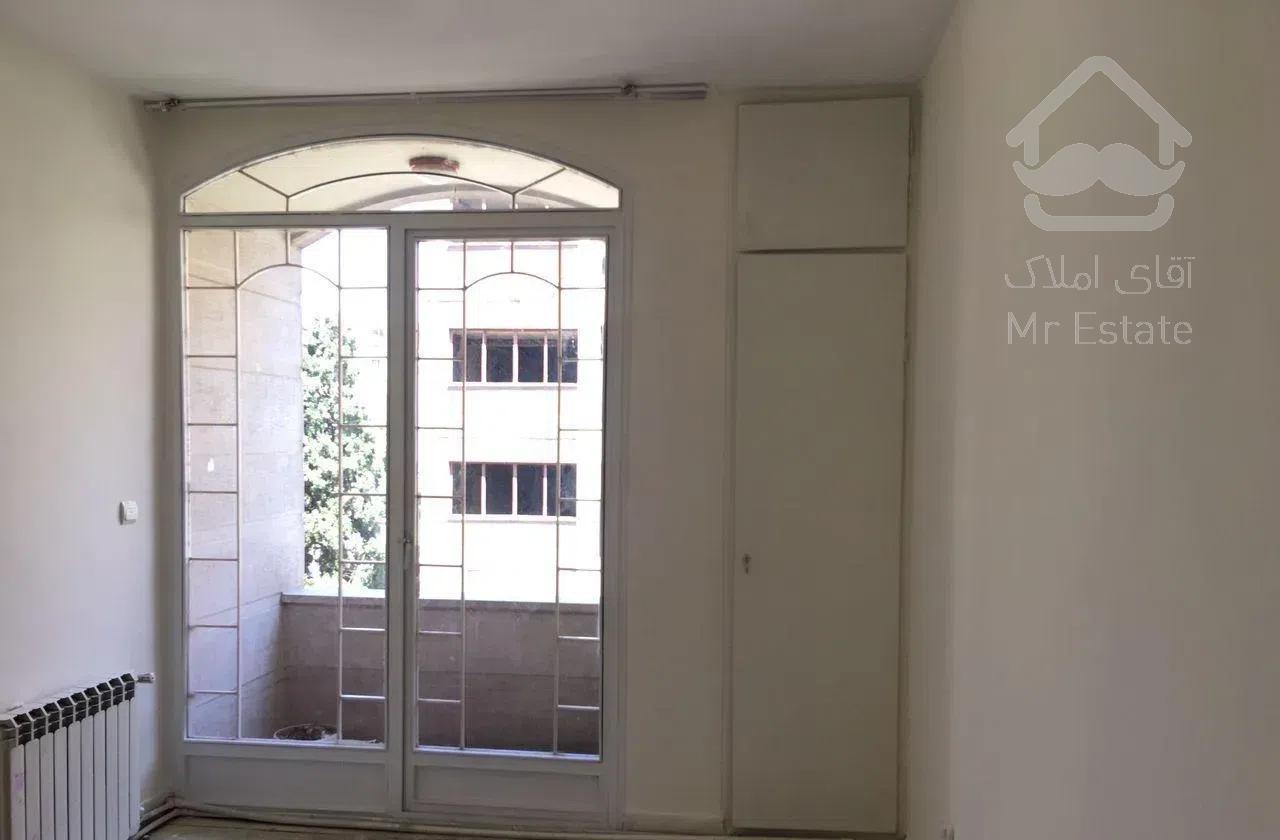 ۹۲ متر با امکانات امیرآباد