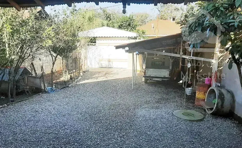 ۳۰۰متر خانه محوطه سند دار