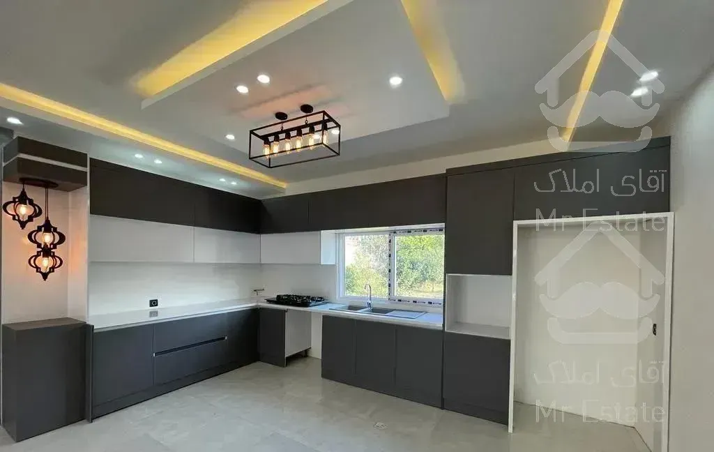 نیم پیلوت نما مدرن