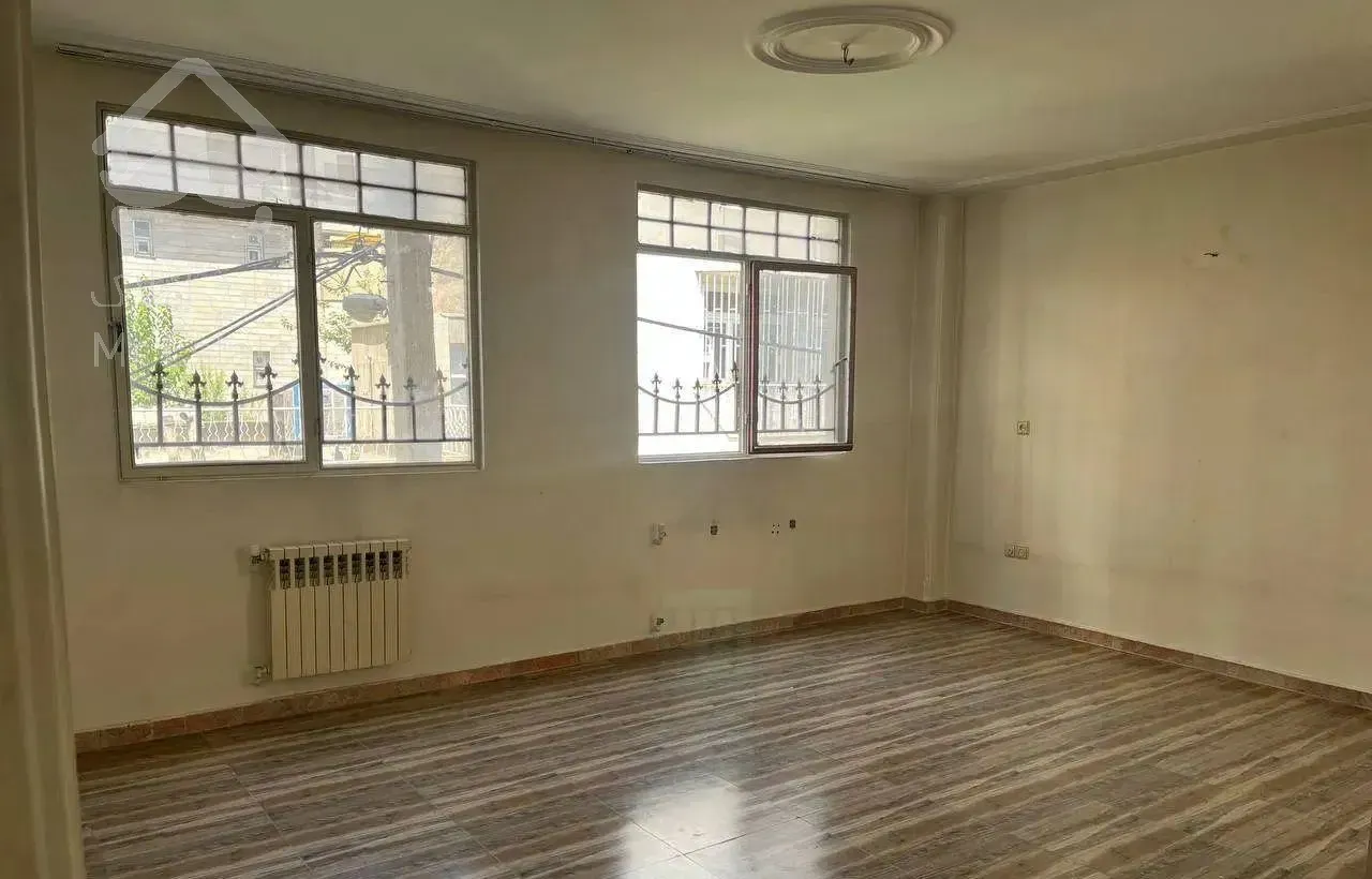 ۵۴ متری ۱ خوابه - تقاطع