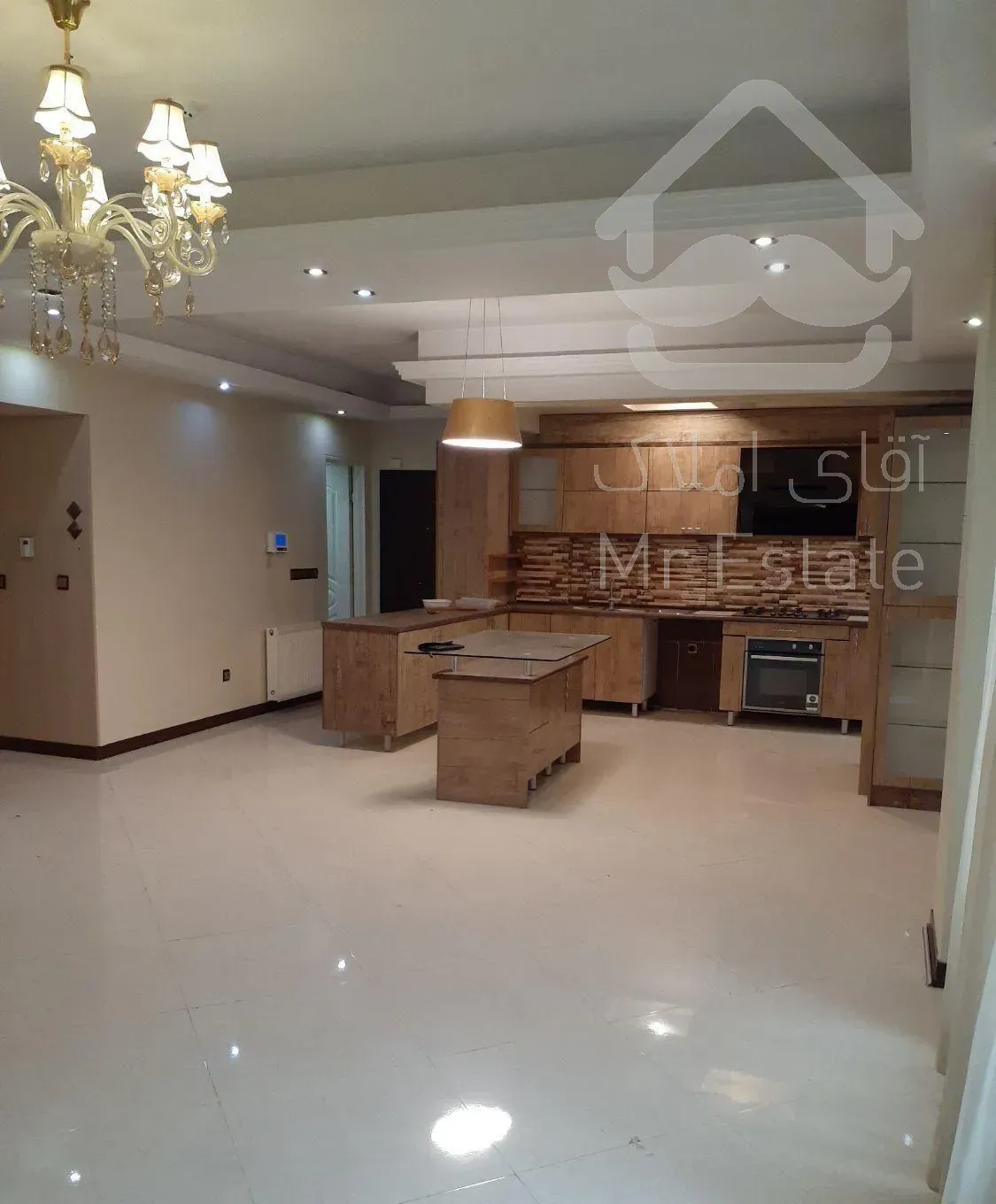 ۱۰۱ متر خوش نقشه با تراس سرتاسری