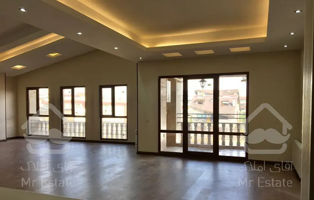 آپارتمان نوساز شیک/فاز۲/ورودی اصلی